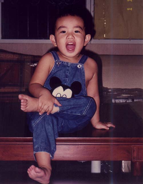 Ang Pa-Cute - Nakaka bwiset tong batang to! habang lumalaki pakulit